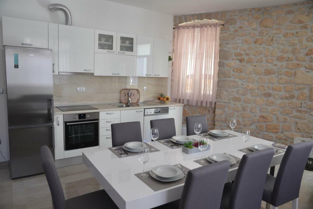 Apartmani Olujic Imotski Exteriör bild