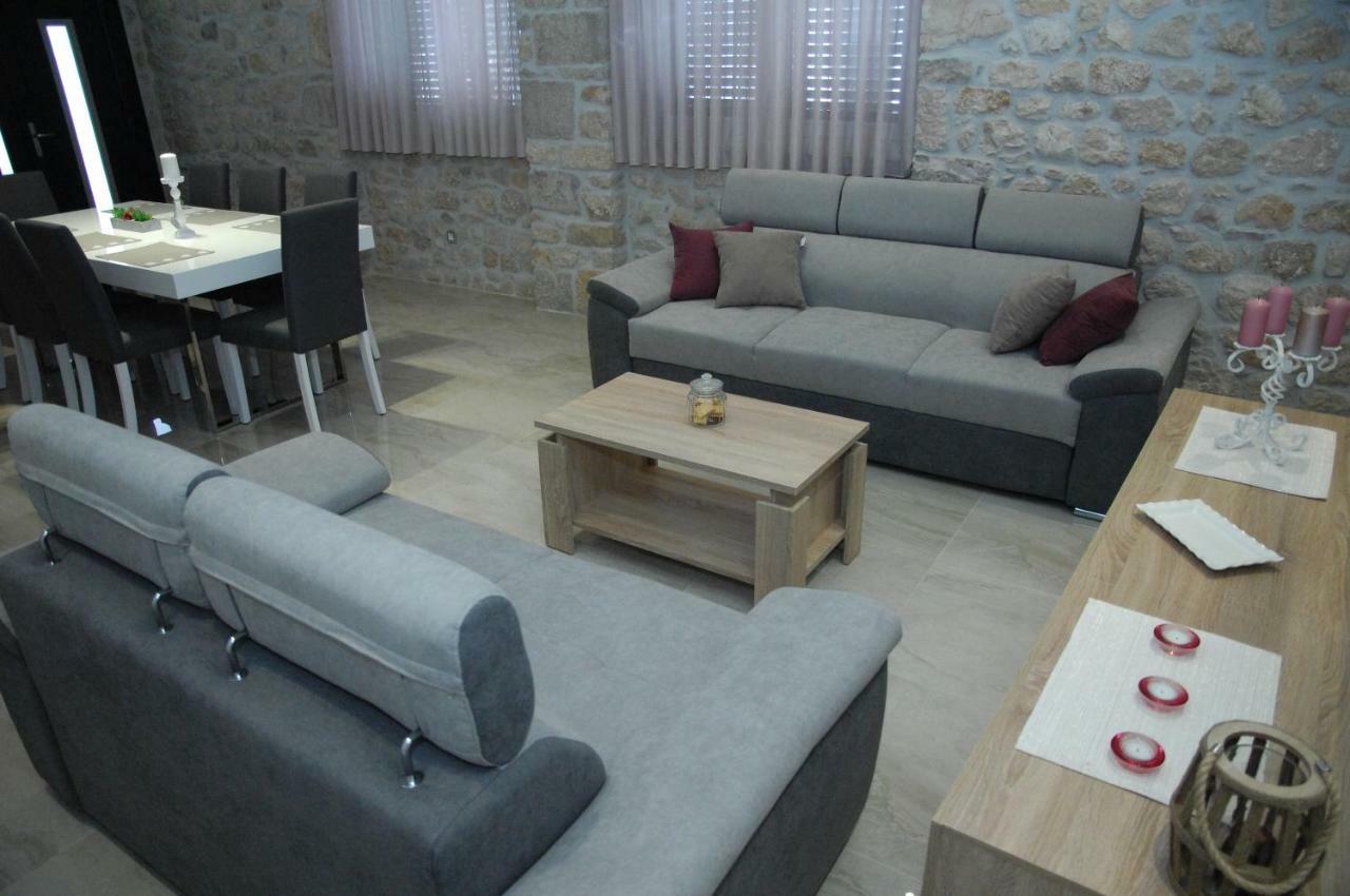 Apartmani Olujic Imotski Exteriör bild